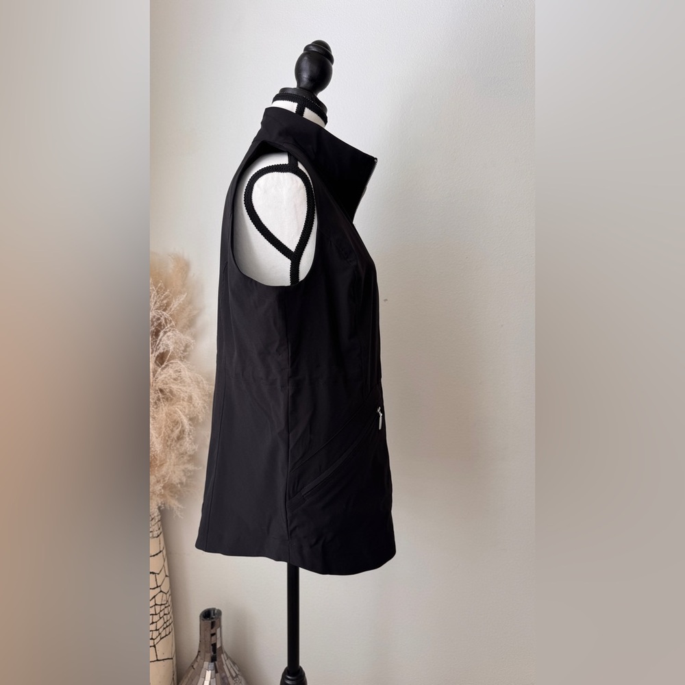 Chico's Black Sleeveless Zip-Up Vest - US 8 - Picture 2 of 8